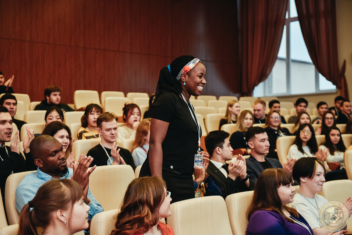 Делимся подробностями грядущих университетских госов: кому придется сдавать экзамены и как выглядит онлайн-защита дипломов