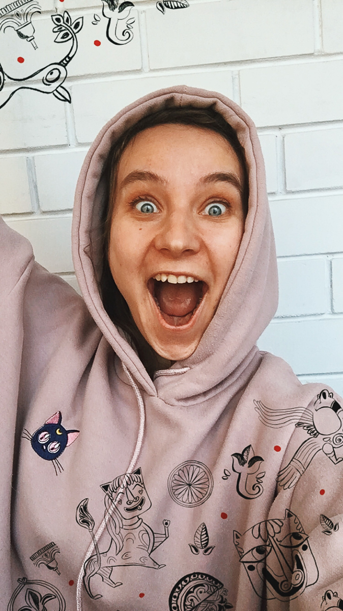 Эволюция сувениров во Владимире продолжается: теперь это мерч с эксклюзивными надписями и дизайнерская продукция с символикой города