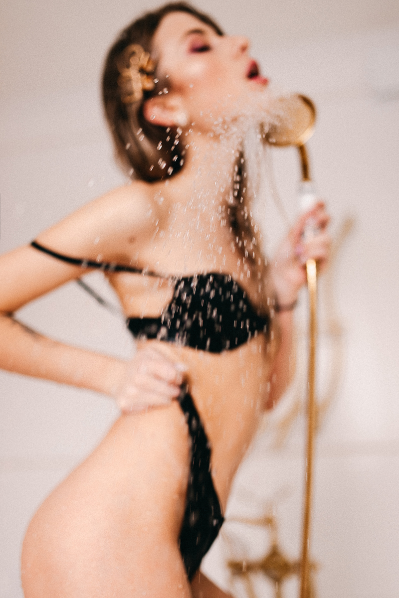 Модель Елена Теплова из Владимира стала участницей конкурса «Miss Maxim 2020». В случае победы она украсит обложку и разворот топового мужского журнала