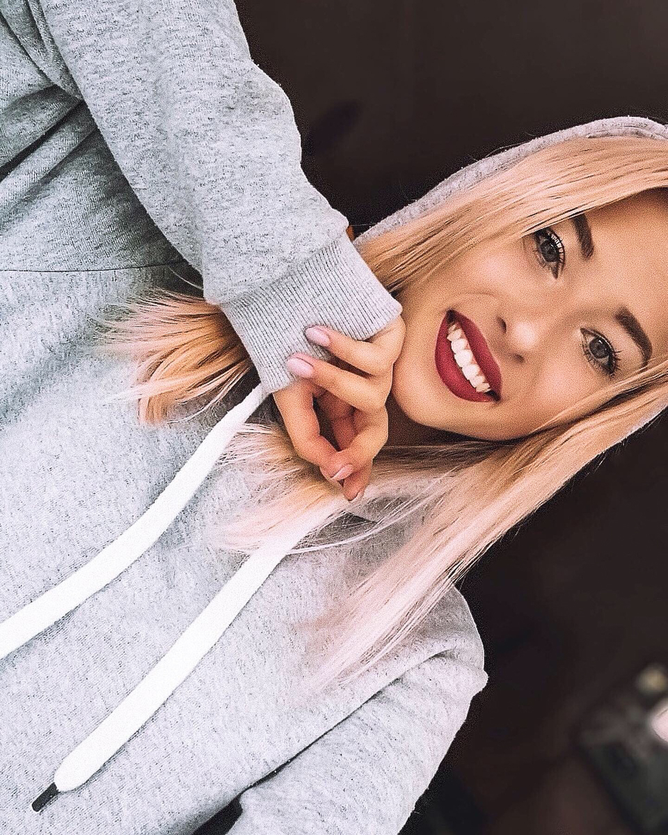 Модель Елена Теплова из Владимира стала участницей конкурса «Miss Maxim 2020». В случае победы она украсит обложку и разворот топового мужского журнала