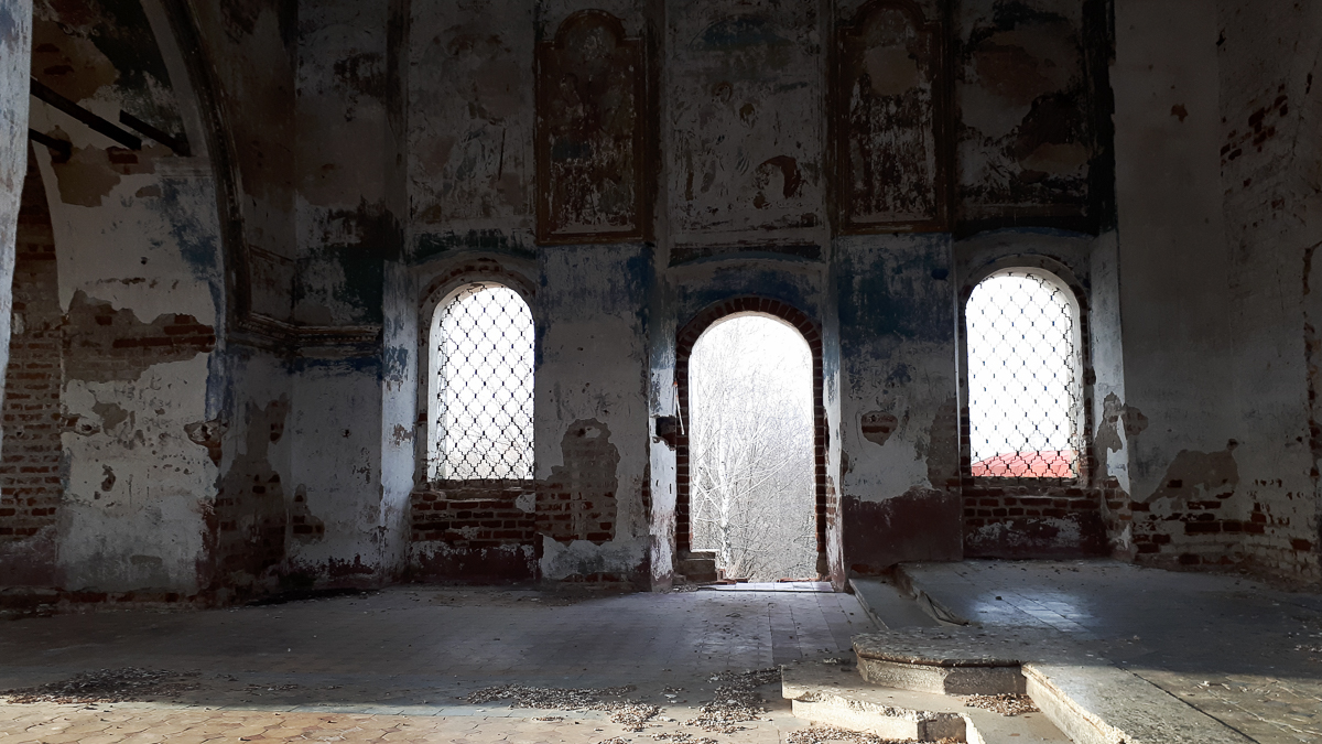 Фоторепортаж из села Семеновское-Советское Суздальского района. Описание разрушенного храма