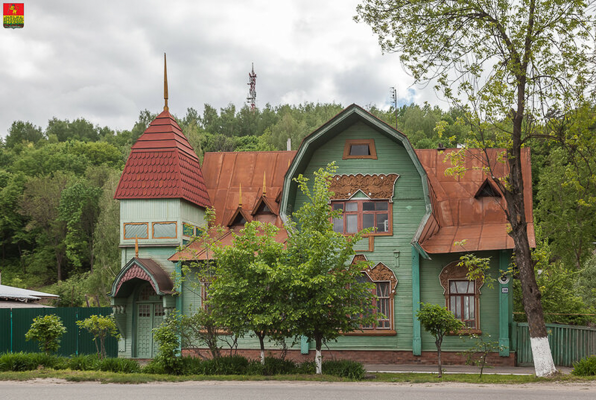 Обзор четырех красивых и необычных домов, находящихся во Владимирской области