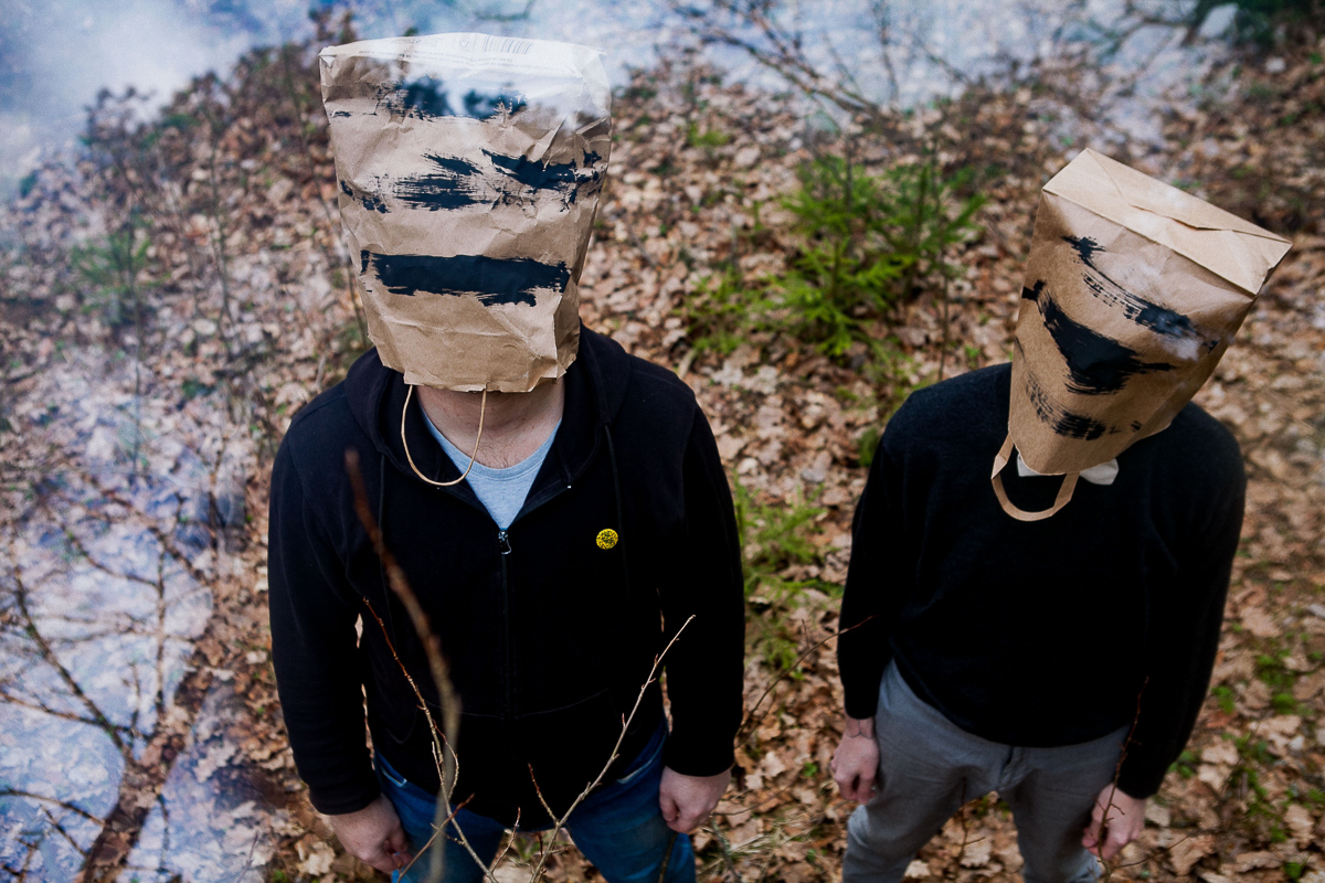 Вечером 6 мая состоится онлайн-презентация первого полноценного альбома местами странного, но впечатляющего дуэта «БКТТ». Рассказываем о том, каким будет новое творение музыкантов