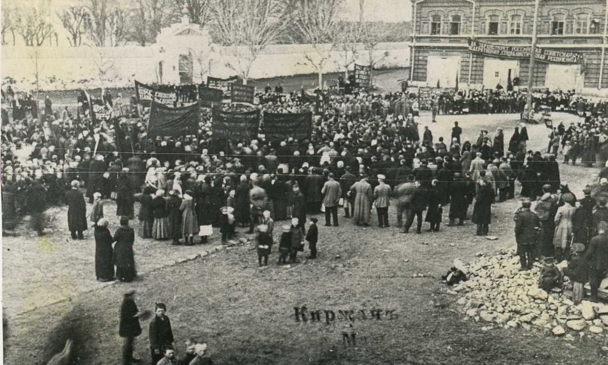 Как владимирцы отмечали майские праздники? Ретроспектива торжеств с 1918 по 2019 годы