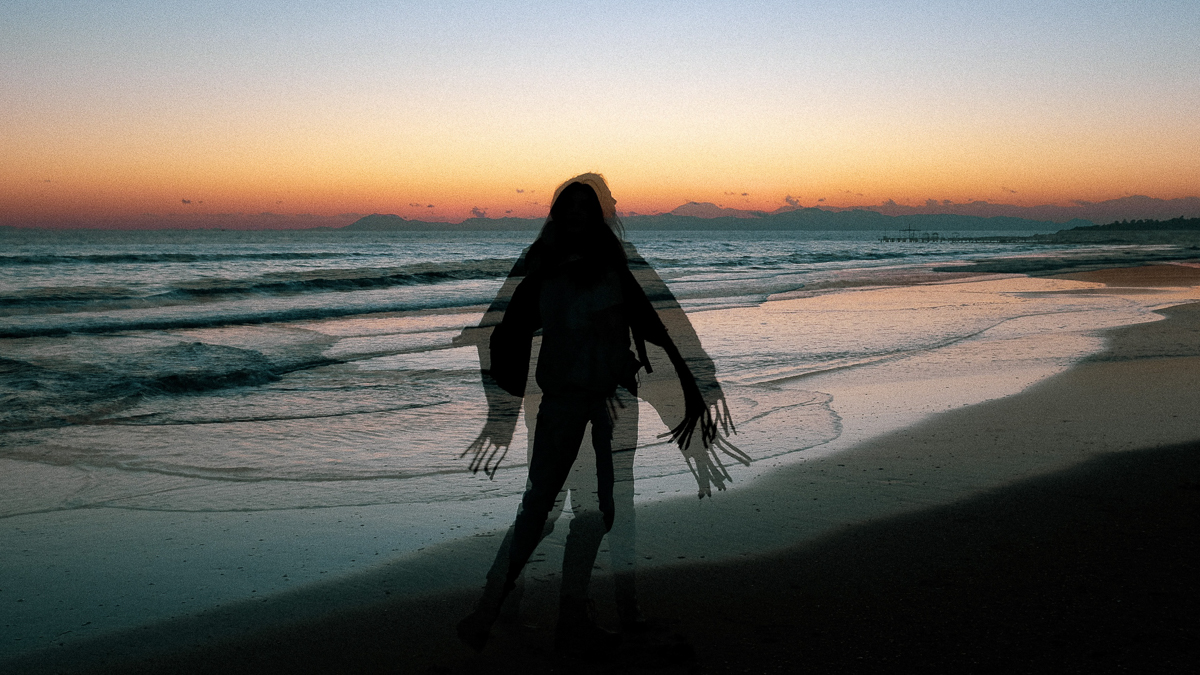 Владимирский блогер-музыкант Лена Трофимова рассказывает о своих тревел-видео и новой песне, созданной вместе с местными музыкантами