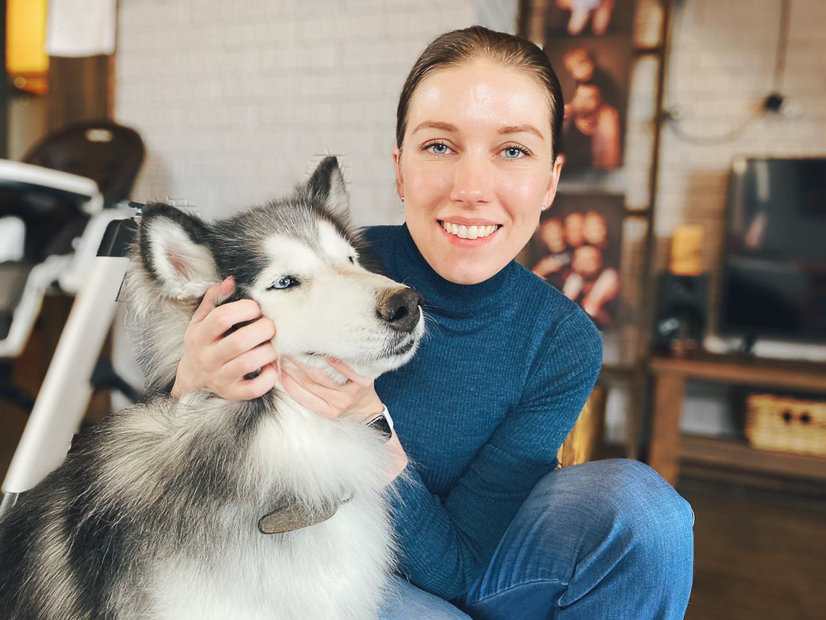 Обеспечить крышу над головой потерявшемуся коту или собаке из приюта может и хочет далеко не каждый. В современном мире это даже своего рода геройство. Мы подготовили для вас несколько таких историй