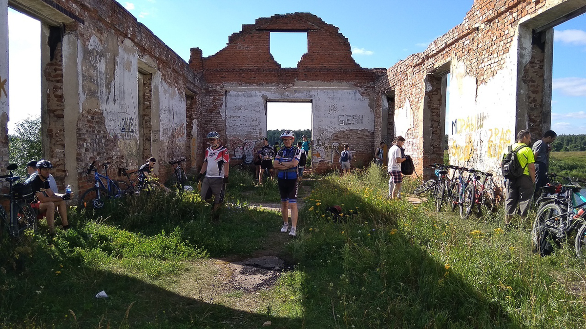 Тур выходного дня на велосипеде - отличная идея. Куда отправиться из Владимира, когда это будет разрешено? Вот вам три варианта