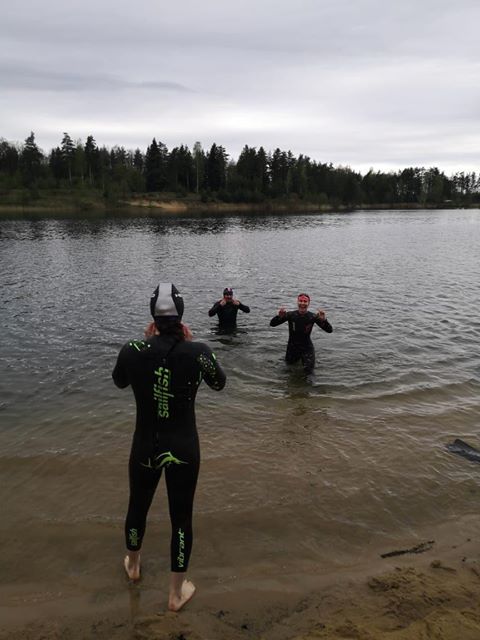 Владимирские любители драйвового купания открыли сезон на местных водоемах