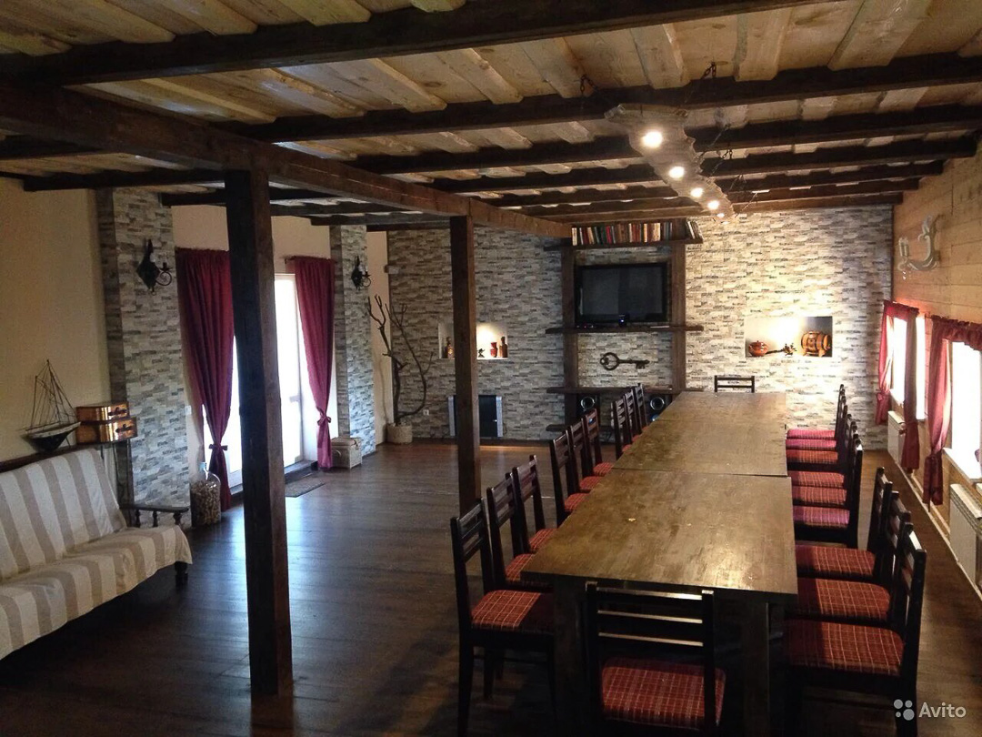 Чтобы стать дачником, не обязательно покупать землю и дом, можно просто взять все блага загородной жизни в аренду