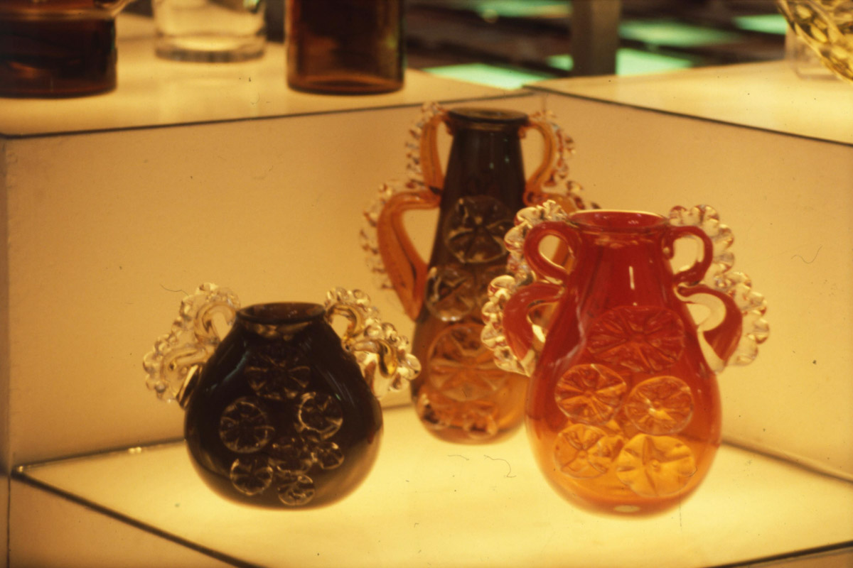 В 2019 году в Музее хрусталя и лаковой миниатюры начались ремонтно-реконструкционные работы. Сейчас идет монтаж экспозиции, но мы уже можем оценить результаты первого за 100 лет масштабного обновления