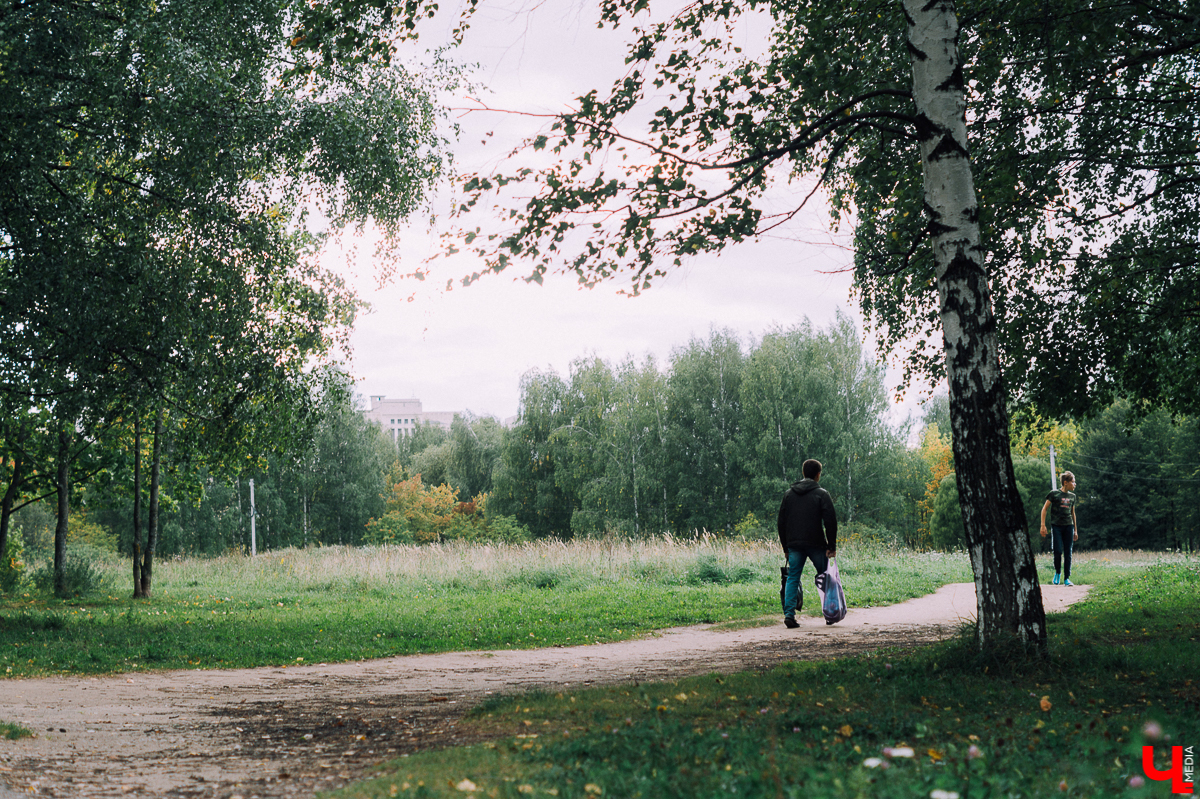 Скоро стартует первый этап работ по обновлению парка «Добросельский». Уже к сентябрю появятся новый стадион, детская площадка, дог-парк и спортивная дорожка