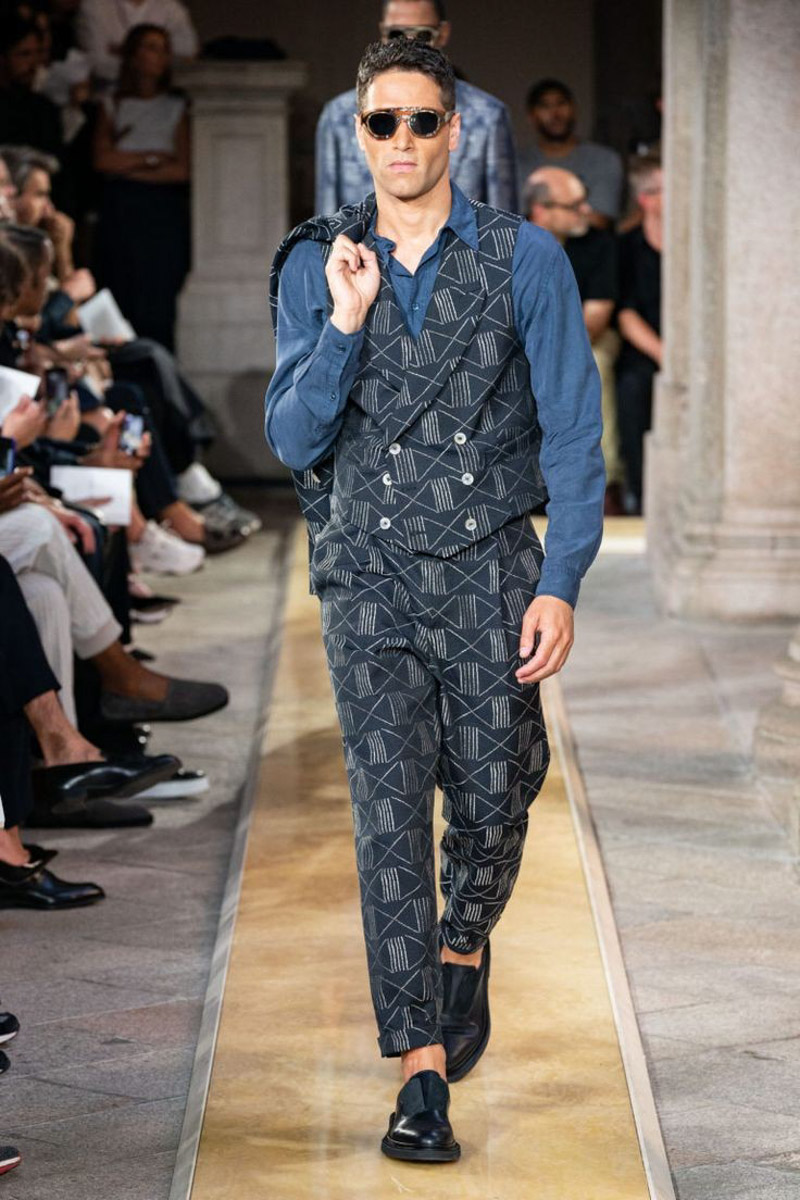 Оставляем все предрассудки о летнем гардеробе позади - владимирский имидж-консультант Александра Креар призывает побольше экспериментировать с принтами в самый жаркий сезон 2020 года