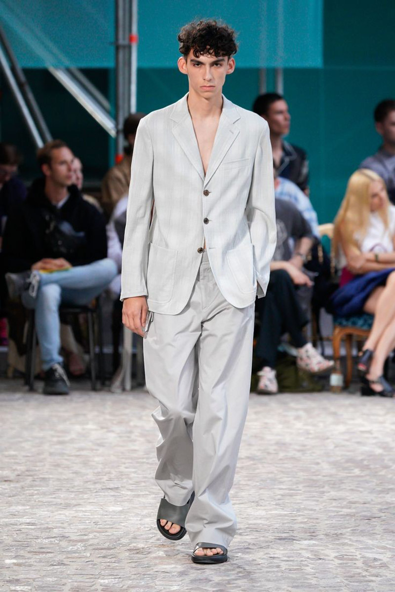 Оставляем все предрассудки о летнем гардеробе позади - владимирский имидж-консультант Александра Креар призывает побольше экспериментировать с принтами в самый жаркий сезон 2020 года