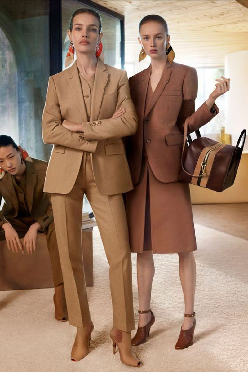 Оставляем все предрассудки о летнем гардеробе позади - владимирский имидж-консультант Александра Креар призывает побольше экспериментировать с принтами в самый жаркий сезон 2020 года