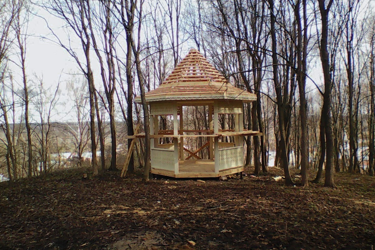 Во Владимирской области в 2020 году благоустроят 150 объектов. Хорошую новость портят сообщения о скандале в Гороховце. Новая набережная разваливается