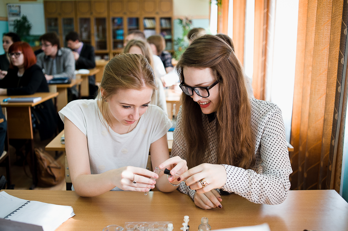Учеба близится к концу, а с экзаменами до сих пор ничего не ясно. Узнаем, к чему готовиться владимирским школьникам и когда наступит решающий день ЕГЭ