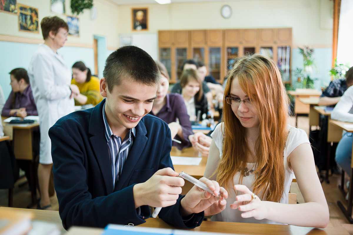 Учеба близится к концу, а с экзаменами до сих пор ничего не ясно. Узнаем, к чему готовиться владимирским школьникам и когда наступит решающий день ЕГЭ