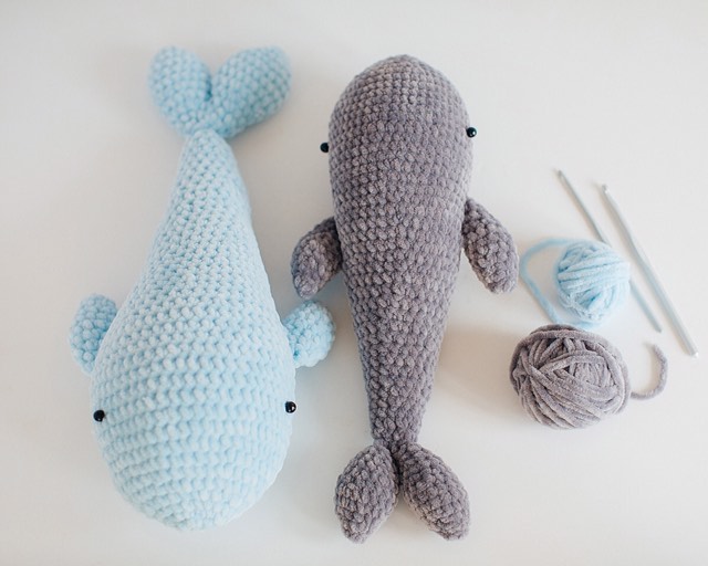 Владимирские фотографы и модели не боятся кризиса. В крайнем случае, они готовы сменить фэшн на огород и спицы - домашние хобби, которым предаются во время самоизоляции