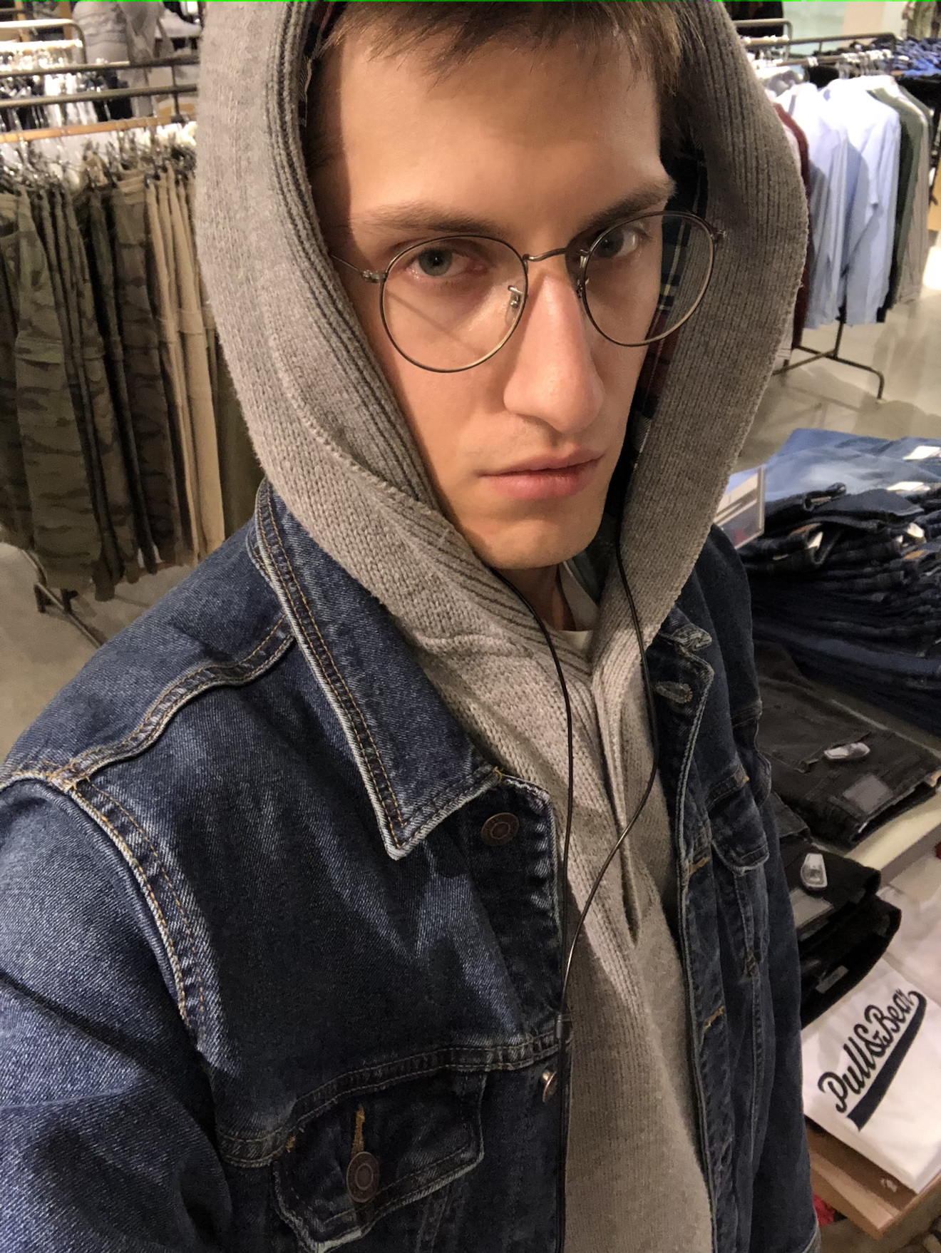 Владимирские музыканты объединились, чтобы создать подкаст «Дом Тарковского», в котором малоизвестные исполнители смогут получать деньги от диванных критиков