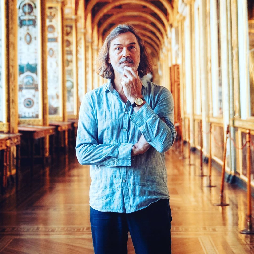 13 июня откроется выставка Никаса Сафронова в Суздале. На ней будет представлена всего одна картина