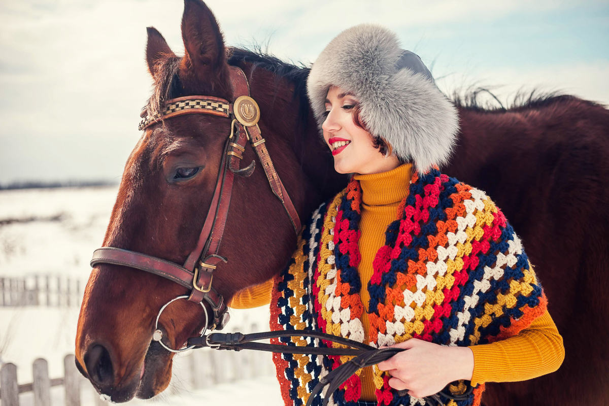 Благотворительный фотопроект «Сфотографируйся и ты», помогающий бездомным животным, совсем скоро отметит пятилетний юбилей. Показываем самые очаровательные снимки за всю его мини-историю