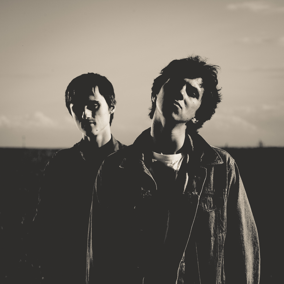 Страсть и печаль в новом клипе инди-рокеров «MORE»