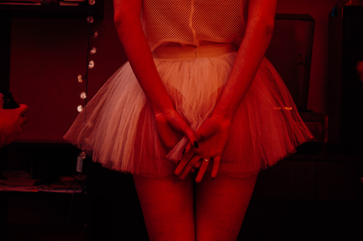 Страсть и печаль в новом клипе инди-рокеров «MORE»