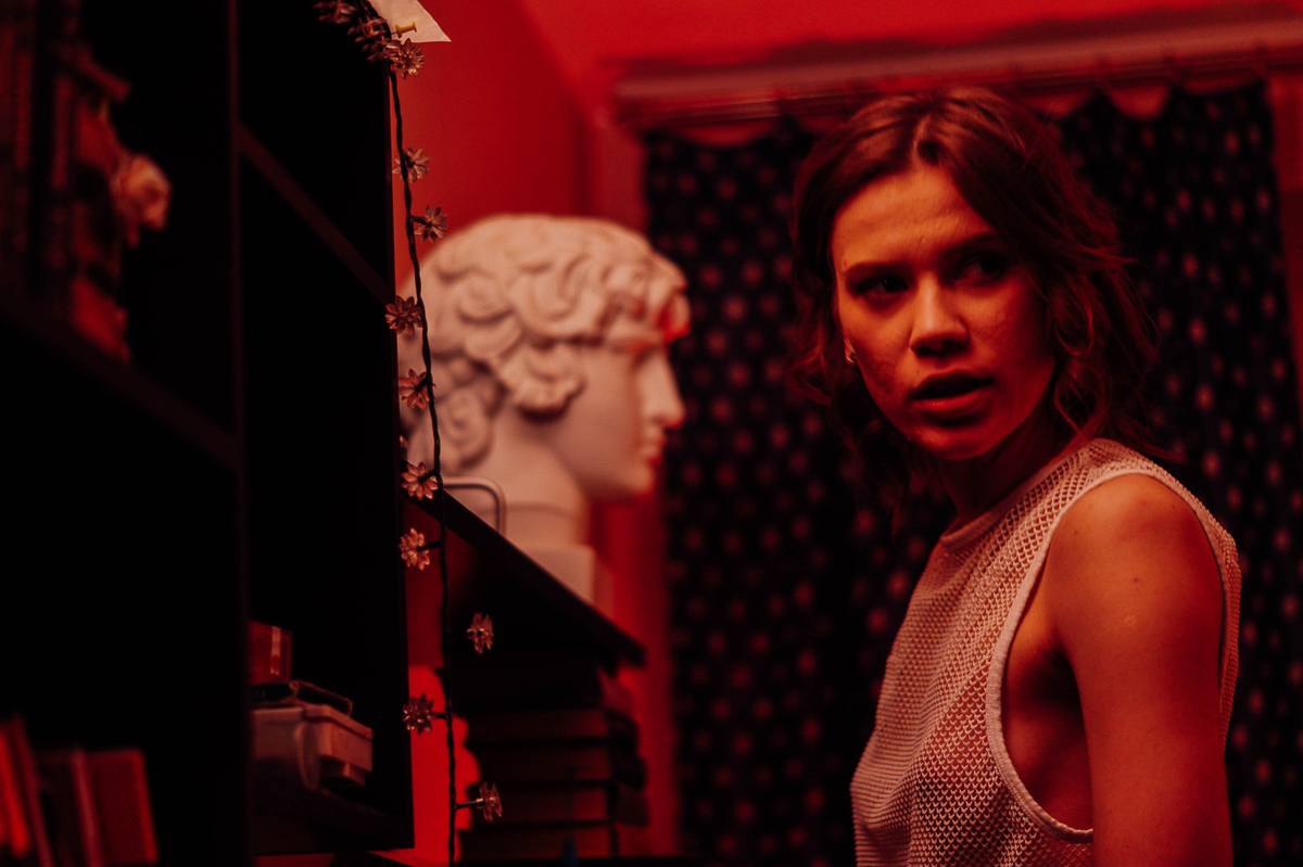 Страсть и печаль в новом клипе инди-рокеров «MORE»