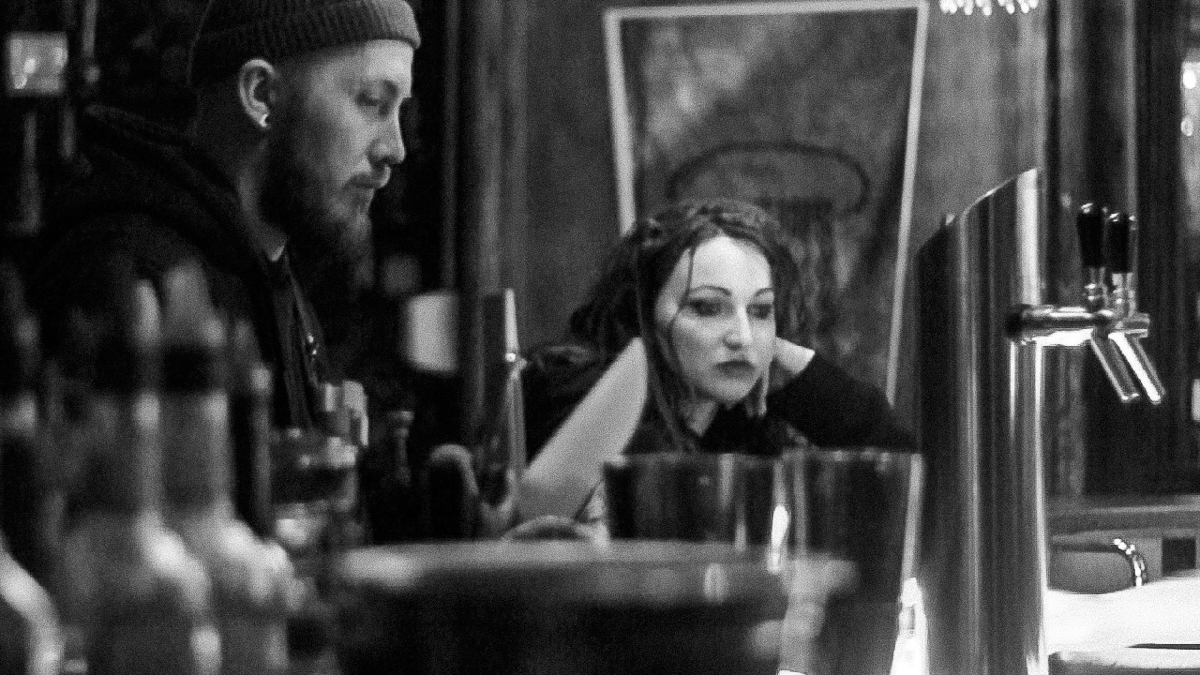 На днях рок-группа Andrew Bear опубликовала клип на песню Heaven. Один из его создателей - владимирец Олег Леднев