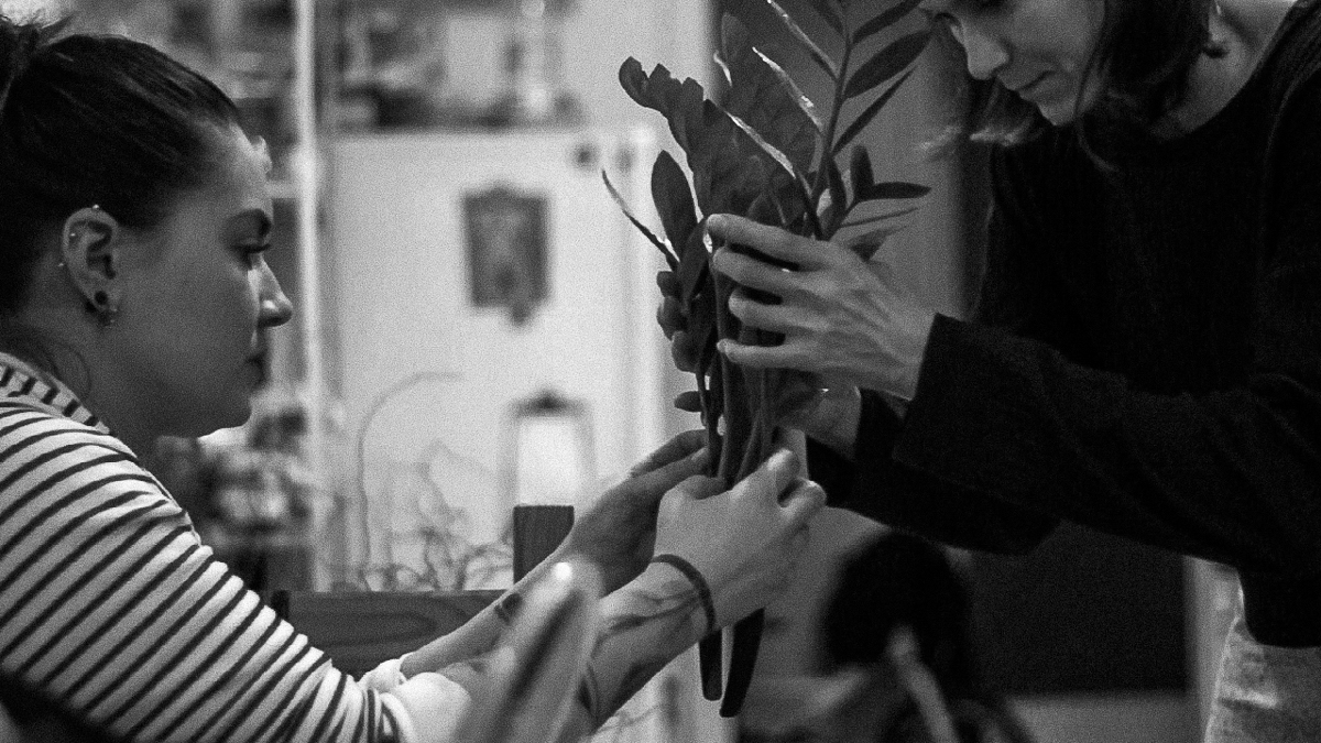 На днях рок-группа Andrew Bear опубликовала клип на песню Heaven. Один из его создателей - владимирец Олег Леднев