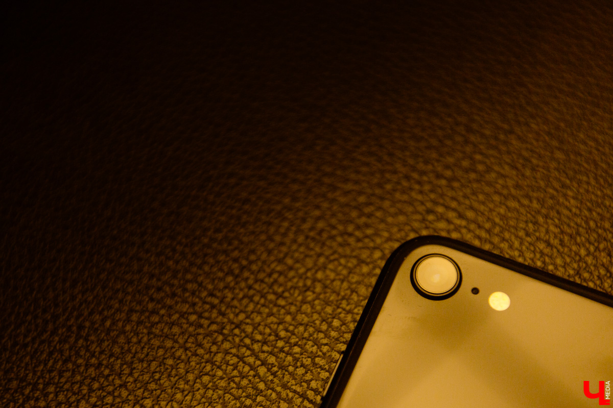 Тестируем новый гаджет вместе с владимирской студенткой Вероникой Устиновой