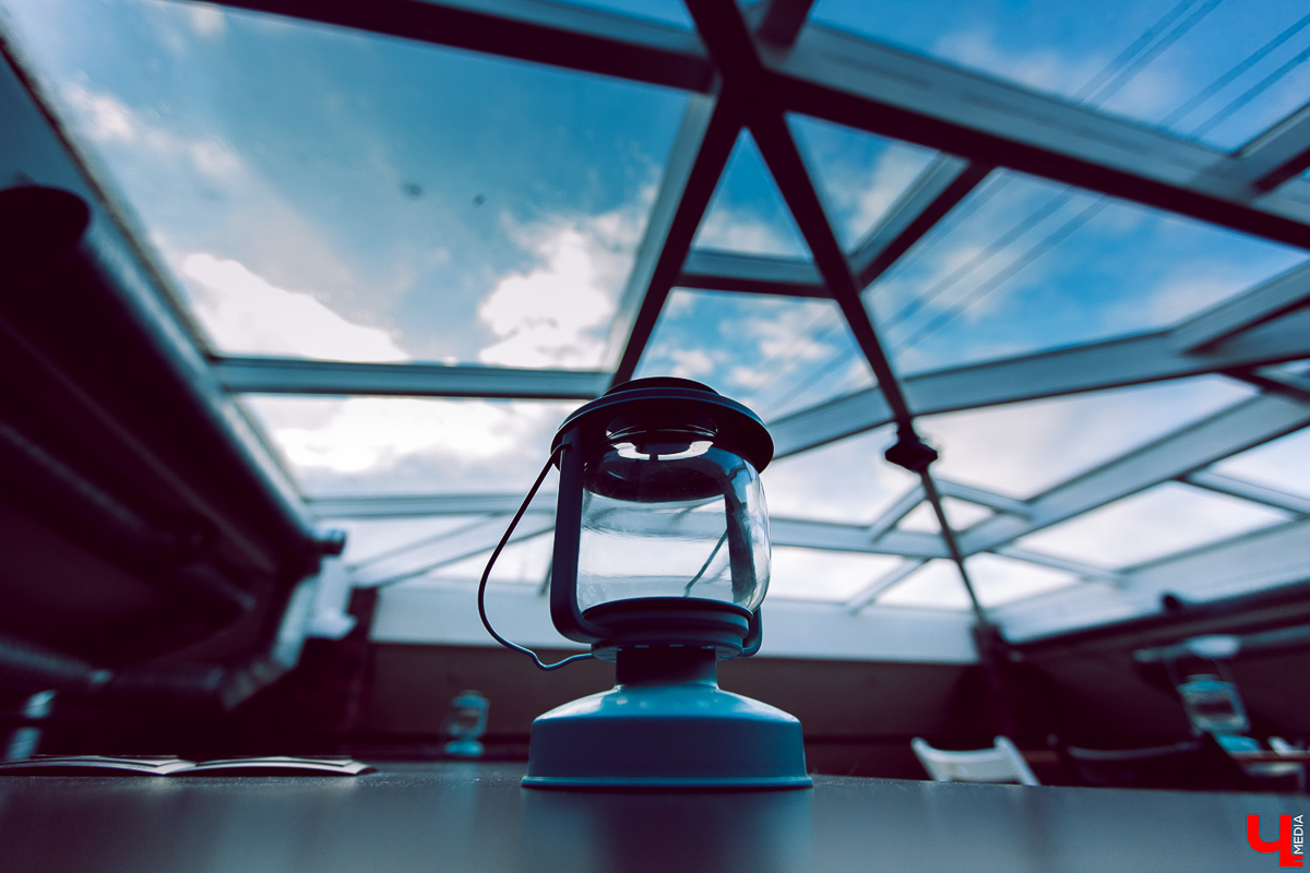 ЗАГСы во Владимире снова начали работать, но карантинные меры никто не отменял. Какие есть альтернативные варианты популярной по нынешним меркам «масочной свадьбе»?