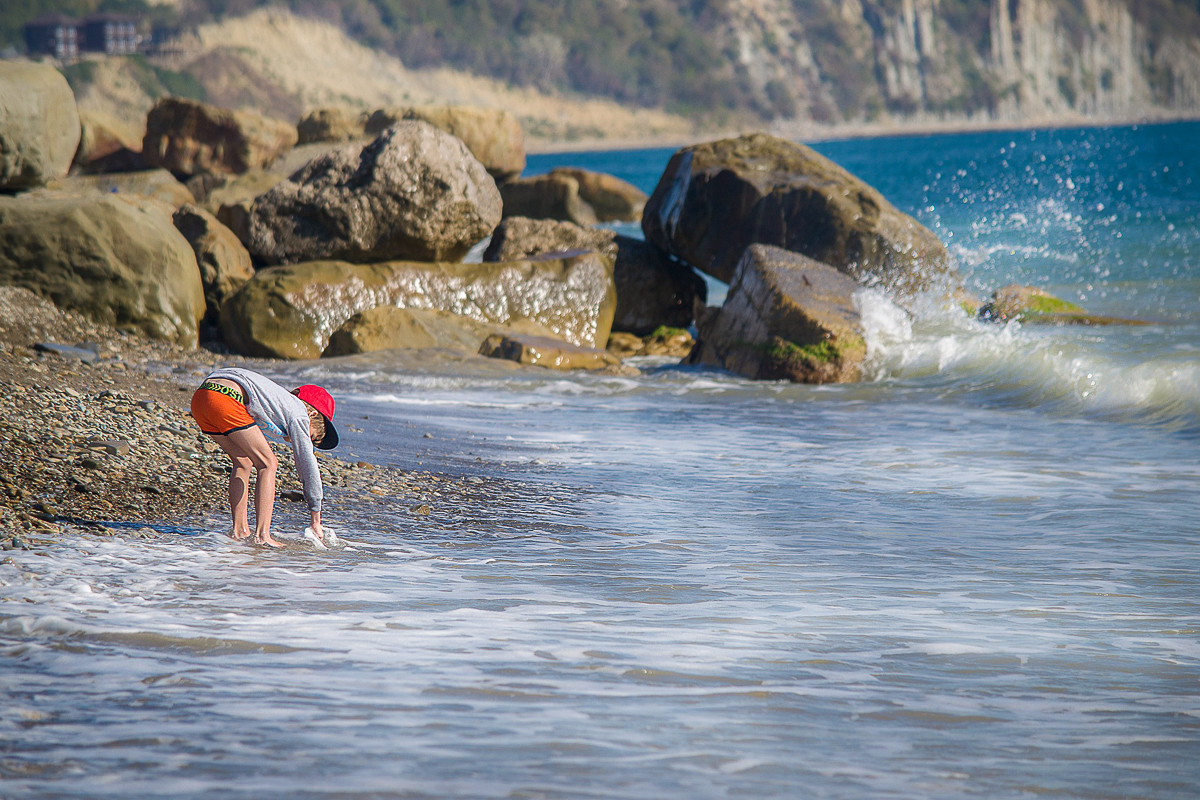 ето — сезон отпусков. Куда податься после самоизоляции? Какие курорты открыты? Что с ценами? Об этом рассказала Вероника Соколова, руководитель туристического агентства «Глобус Плюс»