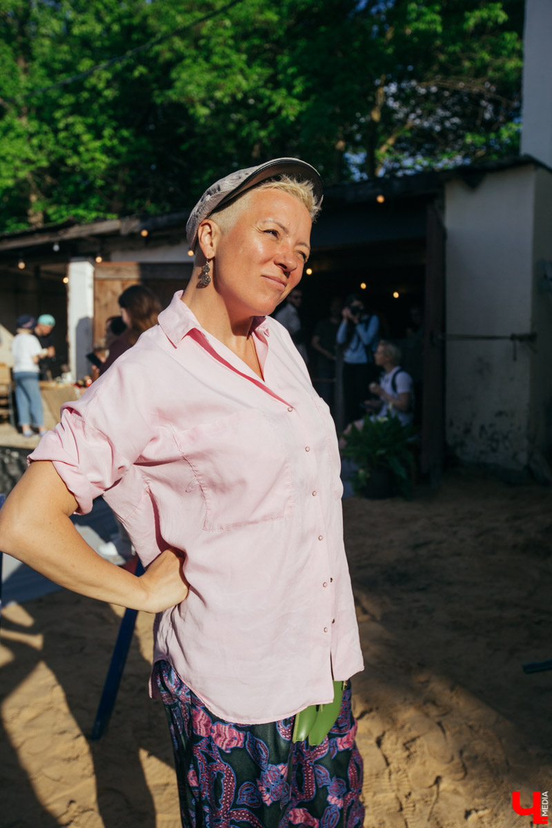 После отмены всех ограничений на Девической, 8 организуют «Ресторанный день» 24/7. Там можно будет отведать разнообразные блюда от владимирских энтузиастов, которые готовят с любовью