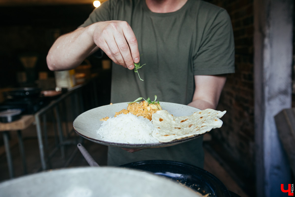 После отмены всех ограничений на Девической, 8 организуют «Ресторанный день» 24/7. Там можно будет отведать разнообразные блюда от владимирских энтузиастов, которые готовят с любовью