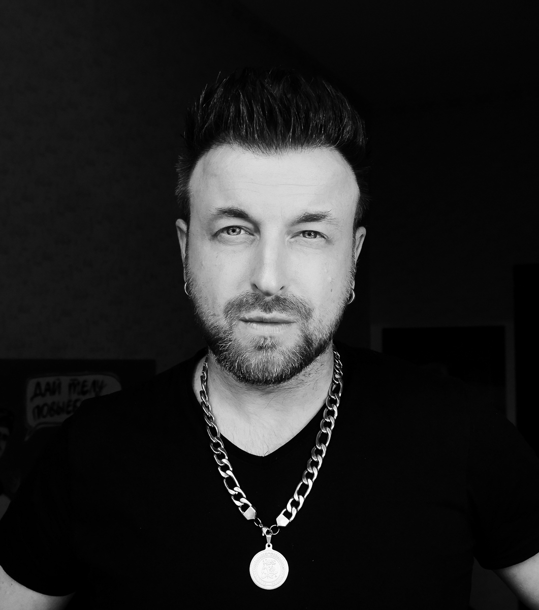 Для съемок своего шоу путешественник Петр Ловыгин покатался по Владимирской области. Городами остался доволен, а происходящими в них вещами - не очень