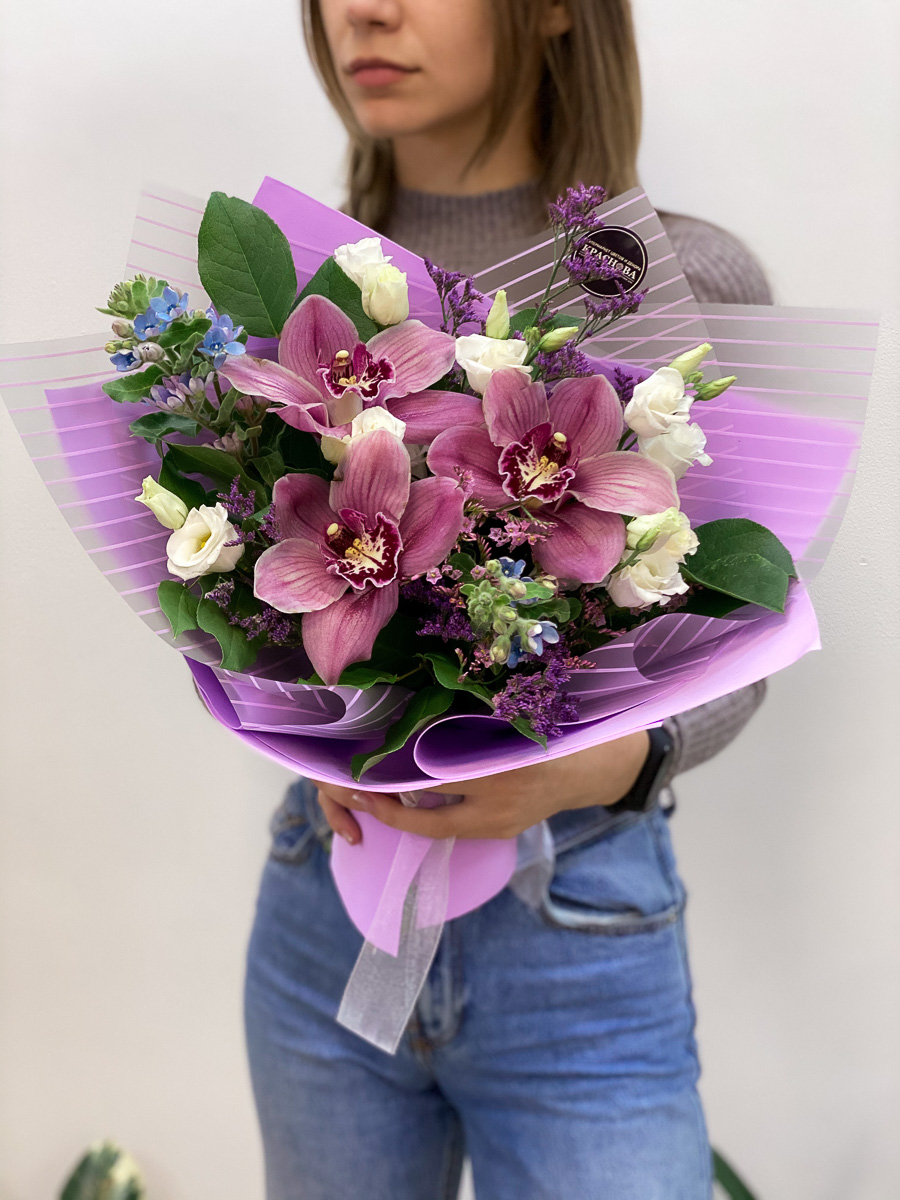 Расспрашиваем основательницу сети цветочных магазинов Юлию Краснову о флористических тенденциях и не только