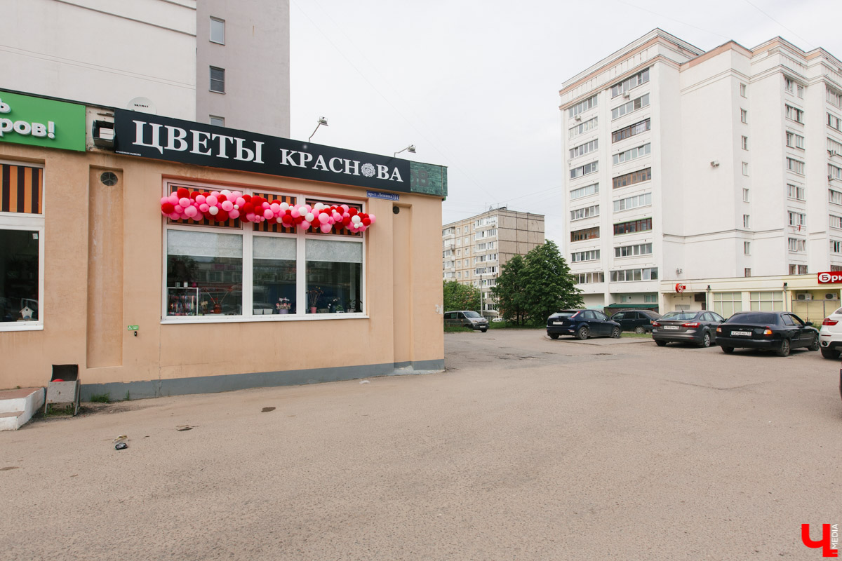 Расспрашиваем основательницу сети цветочных магазинов Юлию Краснову о флористических тенденциях и не только