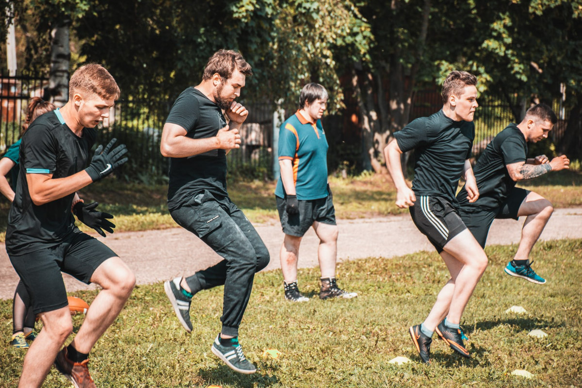 А вы знали, что во Владимире есть команда по американскому футболу? Мы тоже. Знакомьтесь: «Мустанги». Разбираемся, что такое амфут и где в него можно поиграть