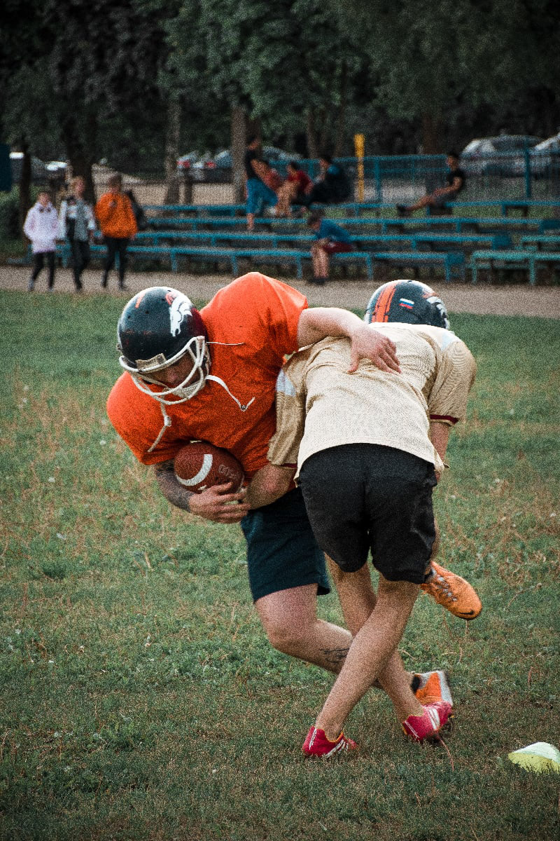 А вы знали, что во Владимире есть команда по американскому футболу? Мы тоже. Знакомьтесь: «Мустанги». Разбираемся, что такое амфут и где в него можно поиграть