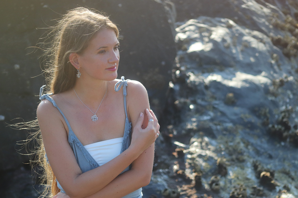 О художнице из Владимира Юле Завалишиной в Азии знают больше, чем в родном городе. Исправляем ситуацию! Этника, душа и сложные орнаменты, приправленные размышлениями о творчестве в 21-м веке