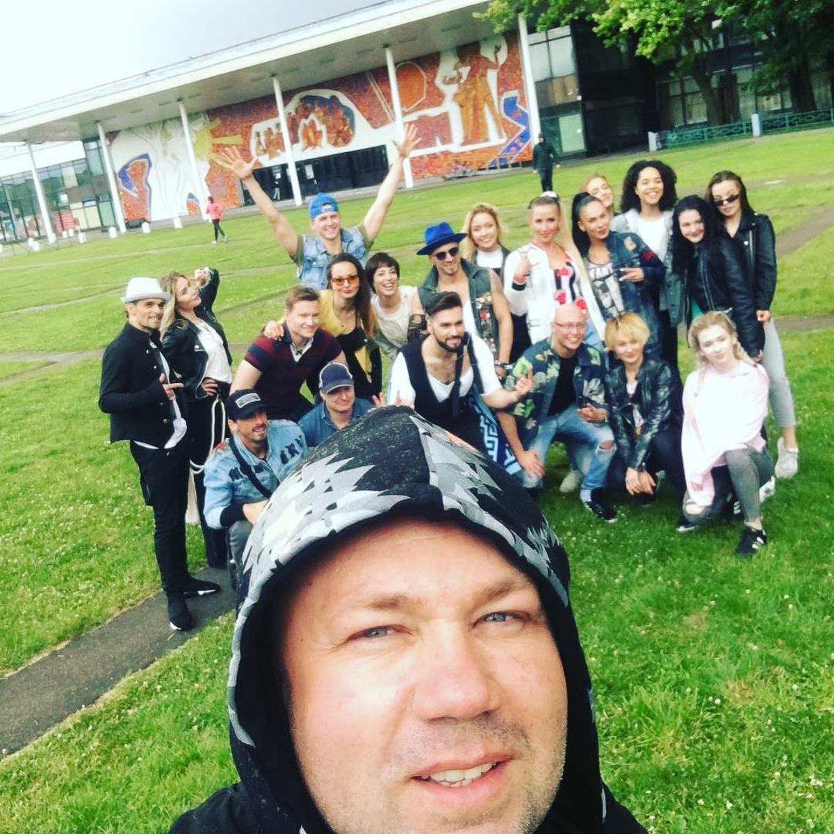 Как снимаются звездные клипы. Интервью с участниками процесса создания музыкальных видео