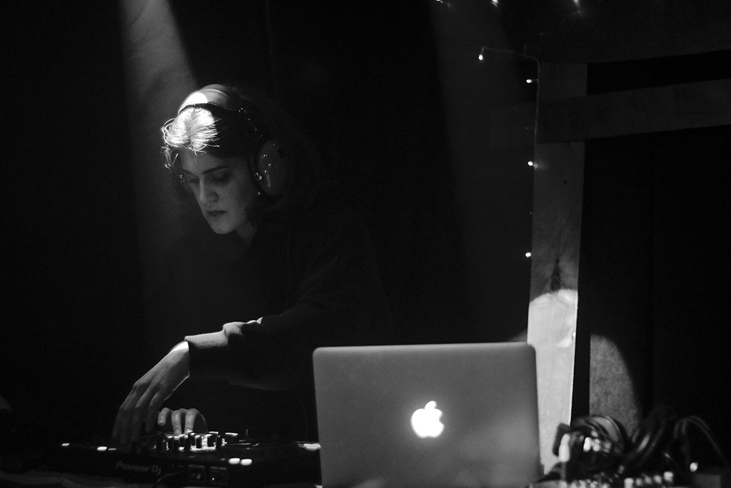 Официально открывается сезон вечеринок от муромских рейверов! На открытом воздухе и, возможно, у открытой воды 27 июня будет жарко