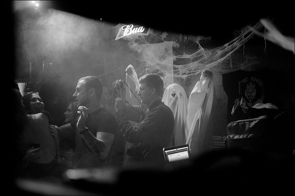 Официально открывается сезон вечеринок от муромских рейверов! На открытом воздухе и, возможно, у открытой воды 27 июня будет жарко