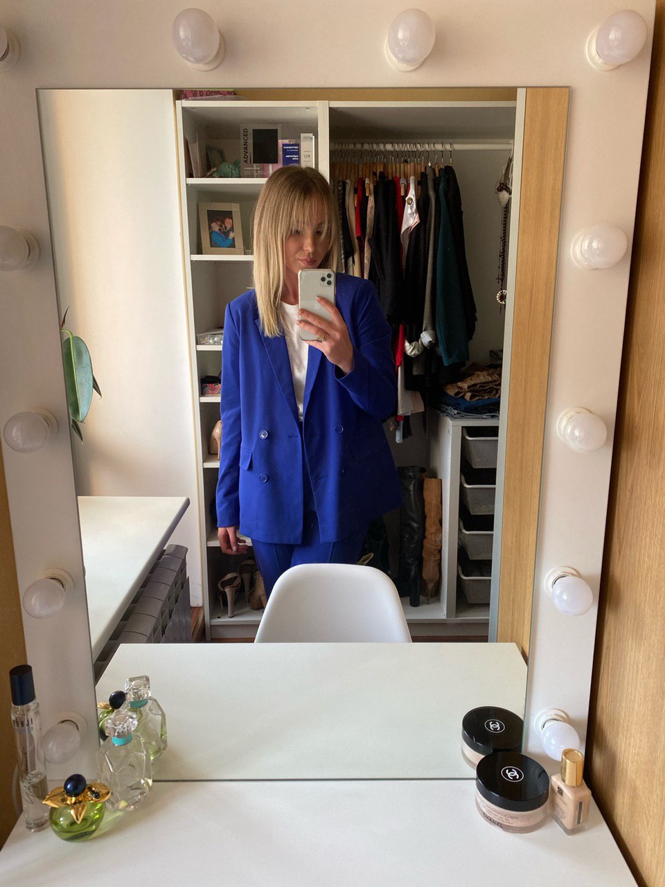 Владимирского маркетолога Аллу Гаврилову вдохновляют люди и кино. Поэтому она выбирает вещи, используя чертоги разума, как Шерлок Холмс, и иногда примеряет на себя образ «Девушки с татуировкой дракона»