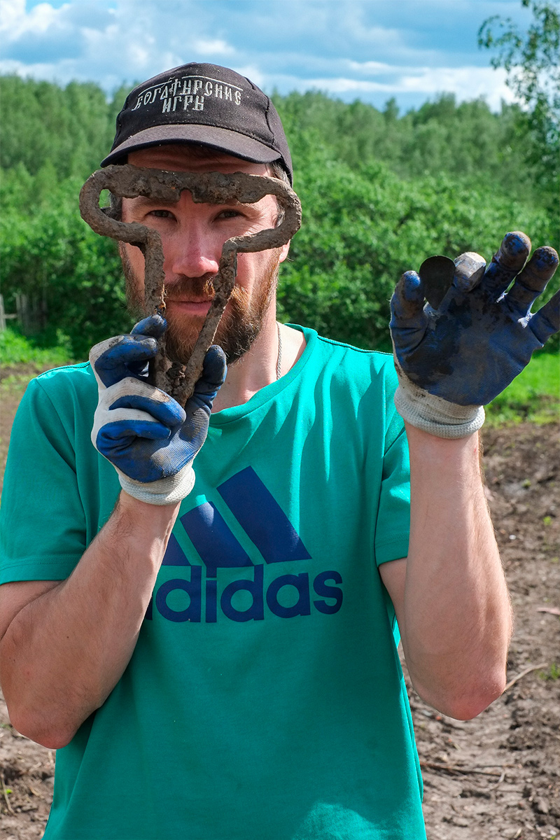 Биатлонист Алексей Слепов дал интервью о домашних тренировках и жизни в самоизоляции