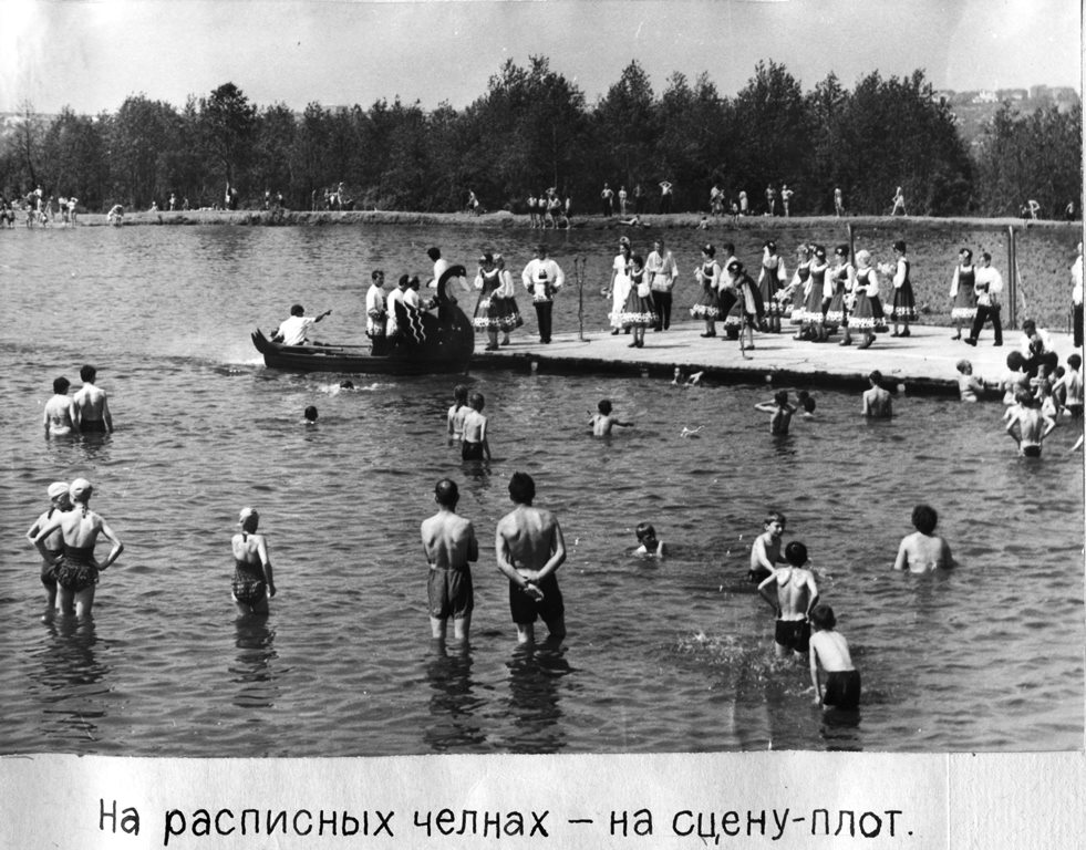 Подборка ретро-фото о детстве от Александра Пронина, создателя группы «Назад в прошлое»