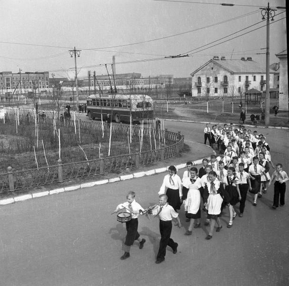 Подборка ретро-фото о детстве от Александра Пронина, создателя группы «Назад в прошлое»