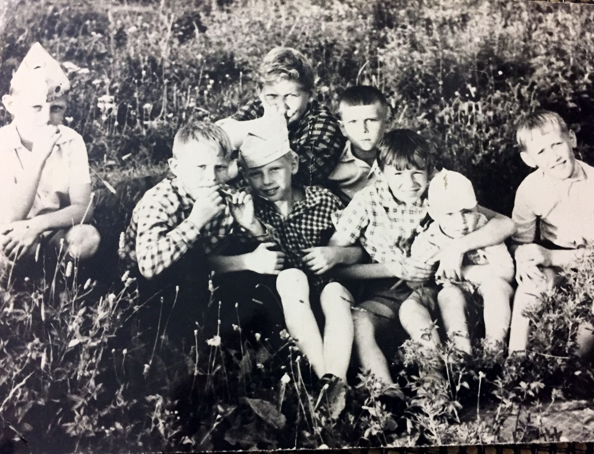 Подборка ретро-фото о детстве от Александра Пронина, создателя группы «Назад в прошлое»