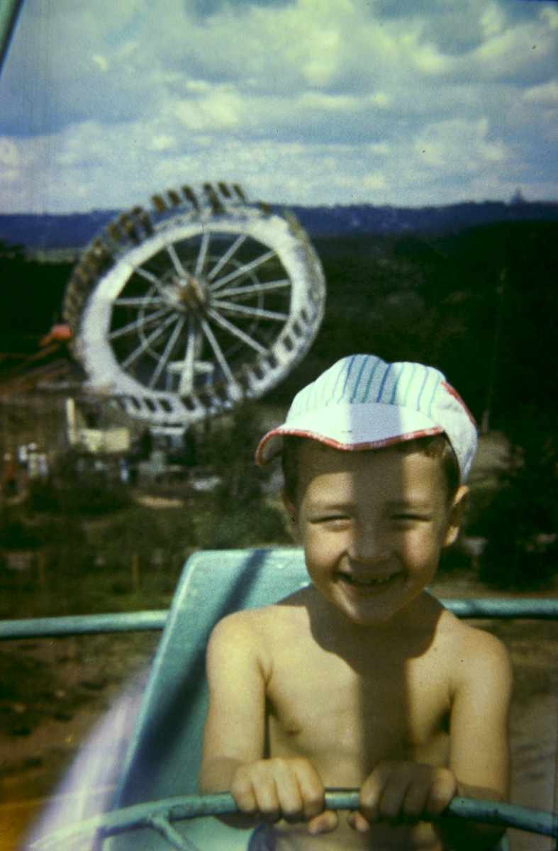 Подборка ретро-фото о детстве от Александра Пронина, создателя группы «Назад в прошлое»